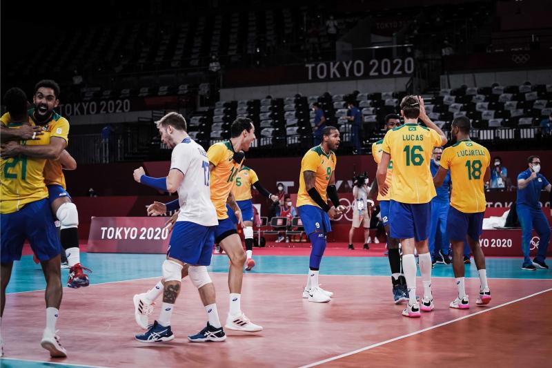 Vôlei masculino consegue virada sobre a Argentina e vence a segunda na Olimpíada
